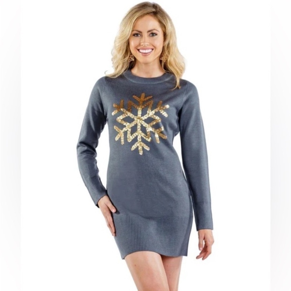 Tipsy Elves Snowflake sweater dress size Latge